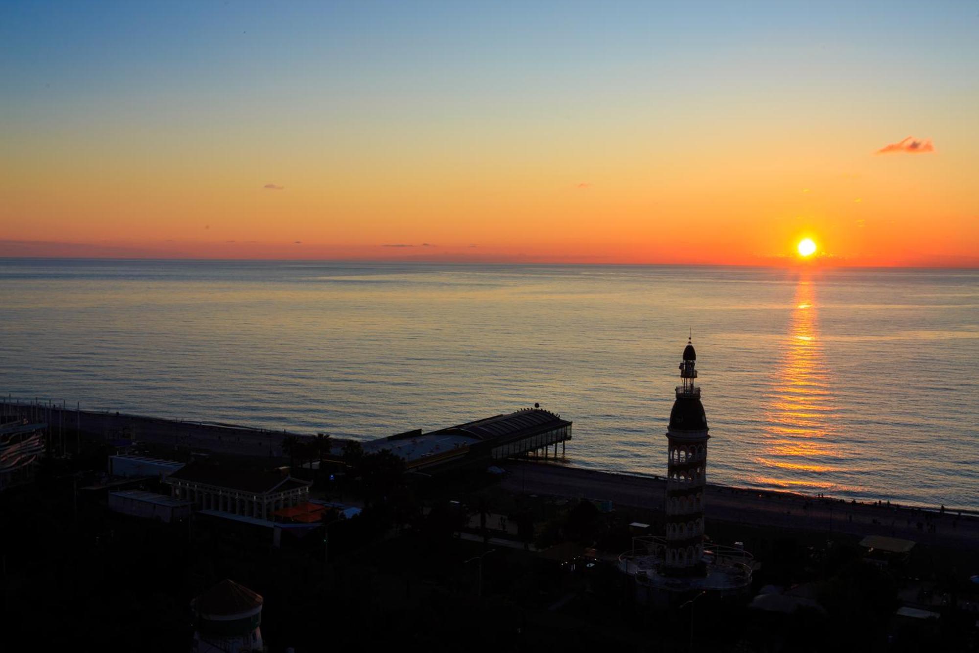 Best Location Apartments In Batumi Kültér fotó